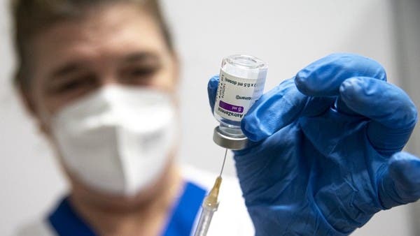 جلطات نادرة مجدداً في بريطانيا.. بعد تلقي “أسترازينيكا”