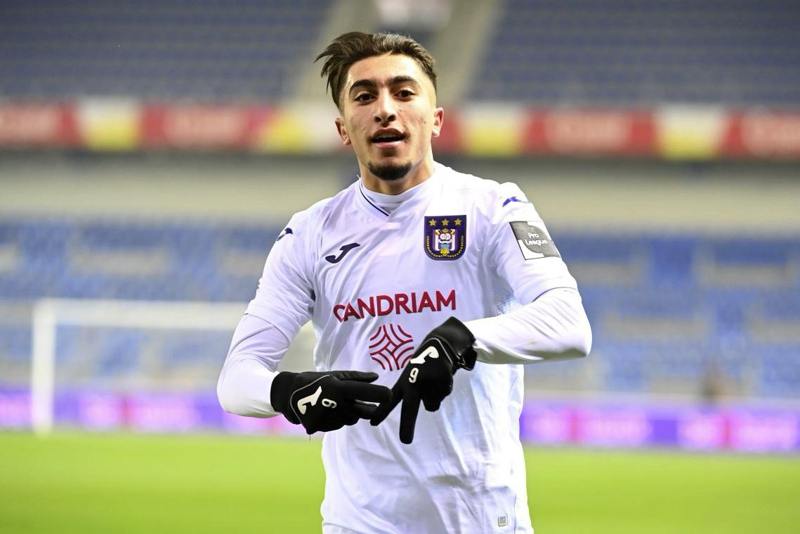 عائلة “آيت الحاج” تنفي تفضيله منتخب بلجيكا