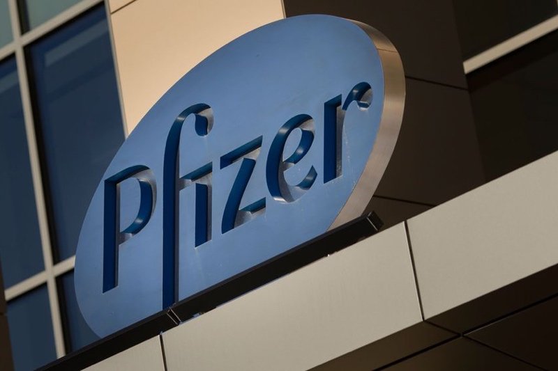 “فايزر ” تعلن عن قرب إنتاج عقار لهزيمة “كورونا‎”