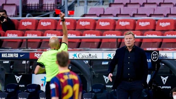 كومان يغيب عن دكة برشلونة مباراتين