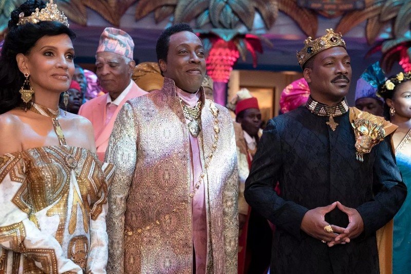 كوميديا “القدوم إلى أمريكا” .. متشرد “نيويوركي” يتحول إلى أمير إفريقي