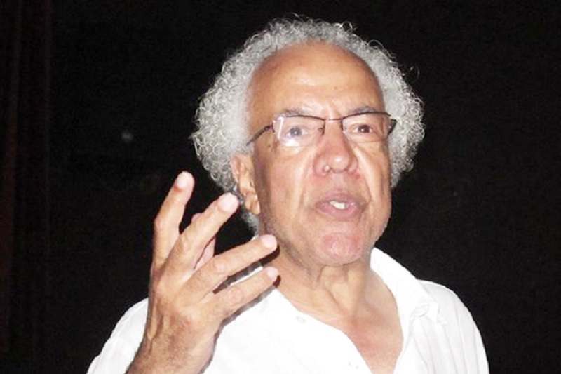 لحسن زينون يوقع سيرته الذاتية “الحلم الممنوع”