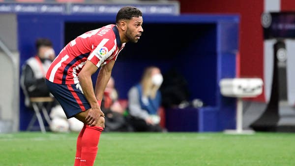 مدافع أتلتيكو مدريد يتعرض لإصابة