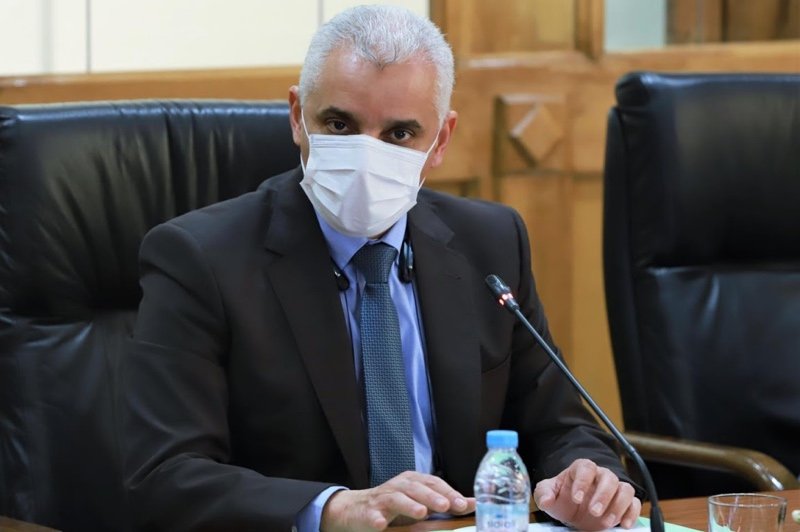 أيت الطالب يمثل المغرب في نقاش صحي عربي