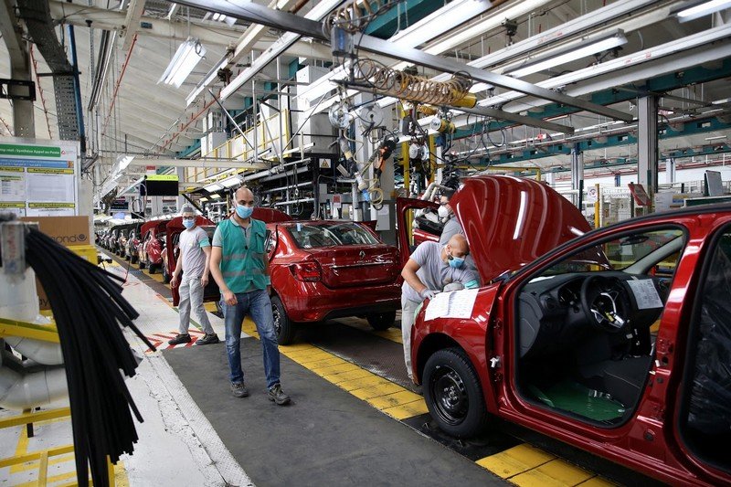 إكراهات توفير الإطار “الماكرو اقتصادي” تعيق الدينامية التنموية بالمغرب