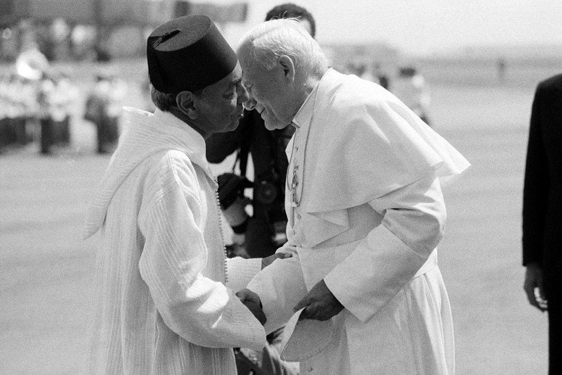 إمارة المؤمنين وآية الله .. الملك الراحل الحسن الثاني و”رسالة القرن”