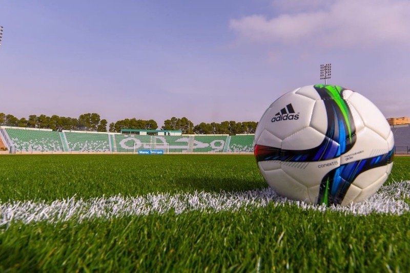 التلاعب يوقف “وسيطا رياضيا” لمدة 10 سنوات