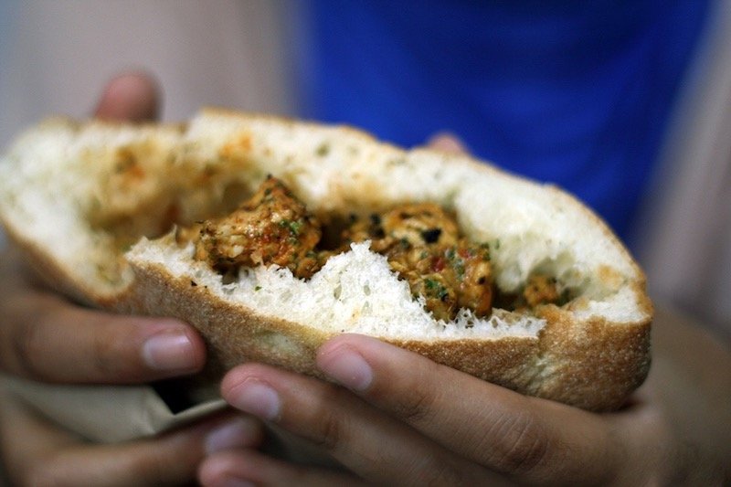 الخراطي يحذر من فوضى بيع “المأكولات السريعة”