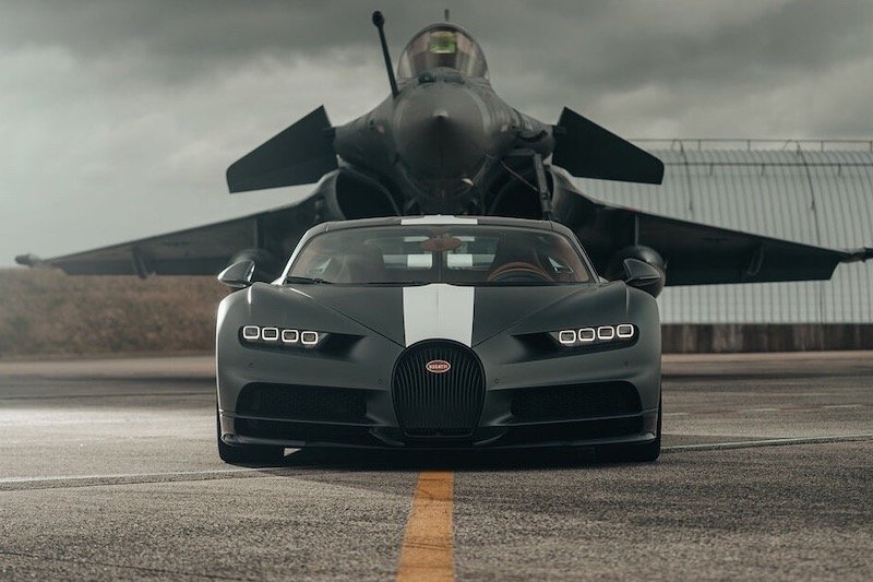 بوجاتي تقدم نسخة خاصة من أيقونتها Chiron Sport