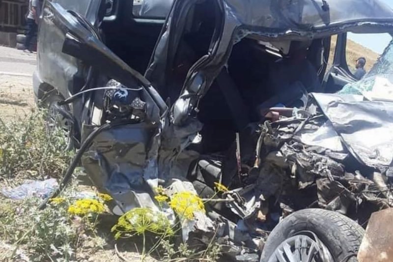 ثلاثة قتلى و8 جرحى في حادثة سير قرب تيسة