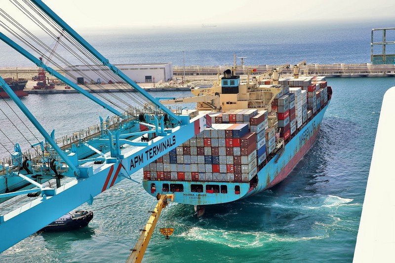 دراسة تدعو السلطات إلى رقمنة خدمات “ميناء طنجة” وتأهيل الكفاءات‬