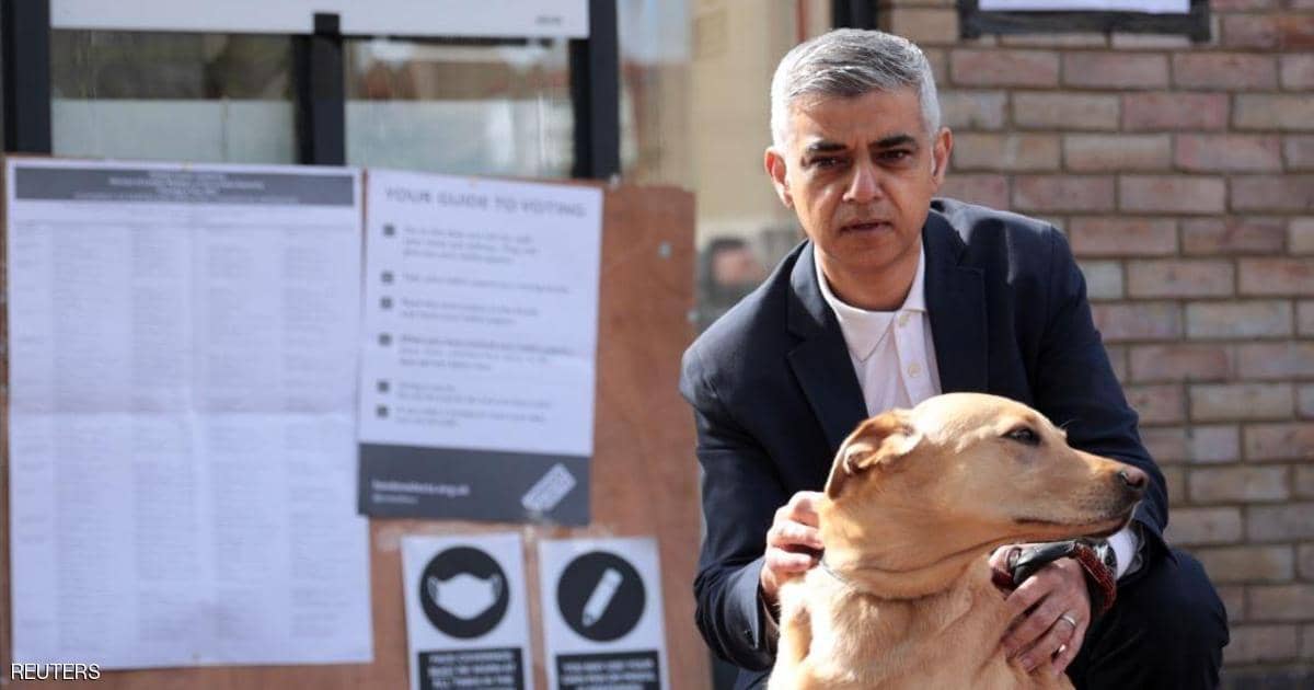 صادق خان.. يفوز بولاية ثانية رئيسا لبلدية لندن