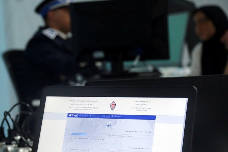 عقوبات في حق موظفيْ شرطة بسبب شكاية منيب