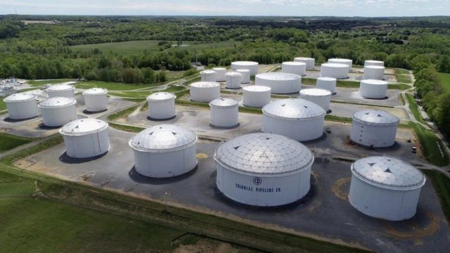 فدية بخمسة مليار دولار لتحرير إمدادات نفطية في الولايات المتحدة