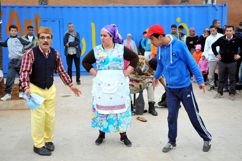 “مسرحيون للبيع”.. مهنيون يردون على قرار استمرار إغلاق المسارح