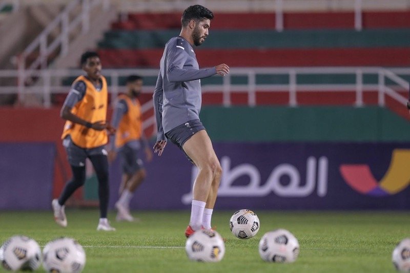 نادي الزمالك المصري يستبعد التعاقد مع أزارو