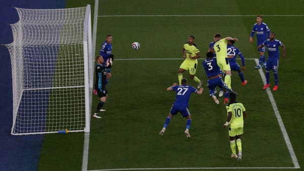 نيوكاسل يهزم ليستر سيتي برباعية في عقر داره