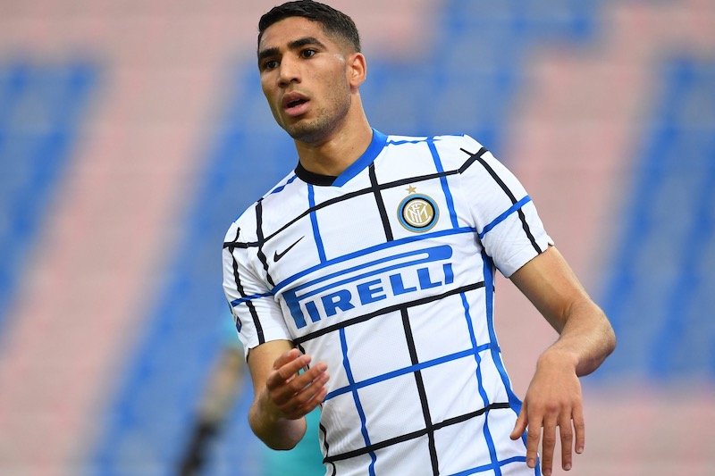 وكيل حكيمي: مفاوضات “بايرن” وأشرف إشاعة