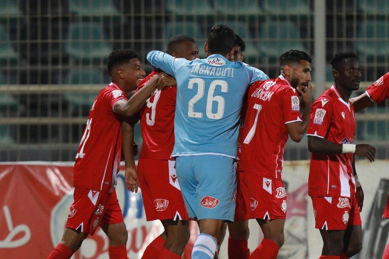 الجدل يتصاعد حول أداء حكام الدوري المغربي