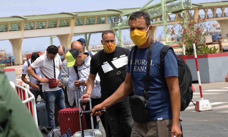 الحكومة تصادق على إحداث تعويض عن التنقل عبر البحر لفائدة مغاربة الخارج