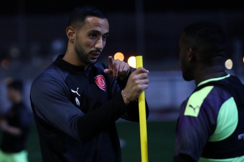 العروض تنهال على بنعطية من إيطاليا ومصر