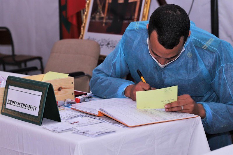 المغرب يقترب من تخطي أزمة “كورونا” بتسليم ستة ملايين “جواز تلقيح”