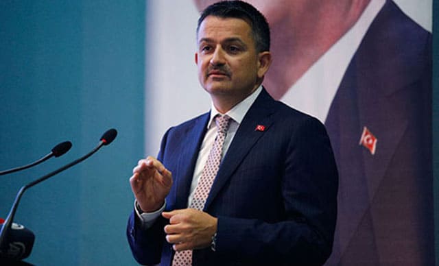 تصريحات سارة من وزير الزراعة التركي للعمال الزراعيين