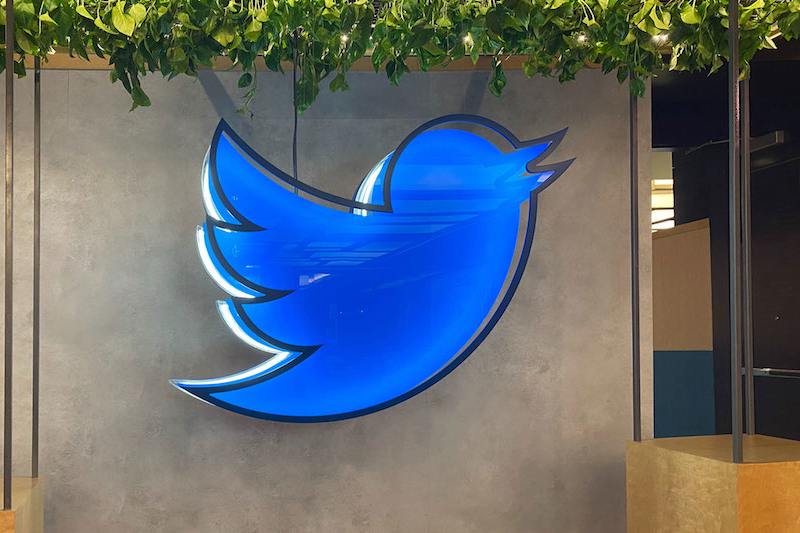 حذف تغريدة الرئيس يحجب “تويتر” في نيجيريا