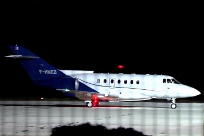 زعيم البوليساريو يصل إلى الجزائر على متن طائرة مستأجرة من قصر المرادية