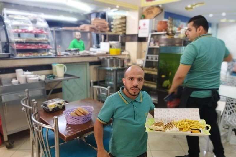 عثمان مغوز .. لاعب المنتخب المغربي يهزم التنمر بالعزيمة والإرادة