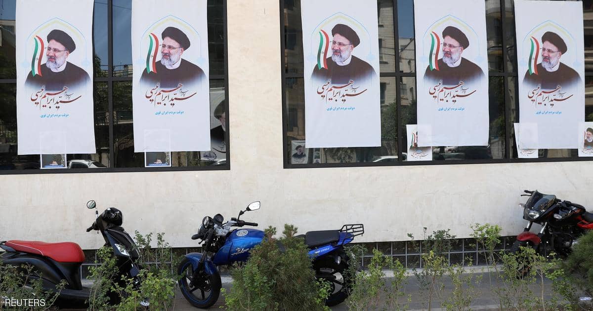 لحظة فوز رئيسي.. إيران تدخل مرحلة الاستقطاب الداخلي الحاد