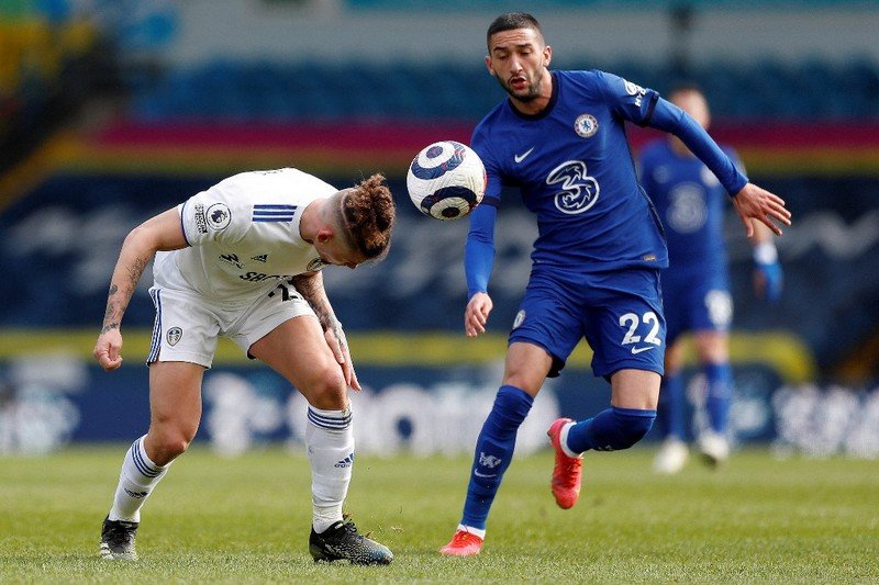 نادي ميلان يهتم بضم حكيم زياش في “المركاتو”