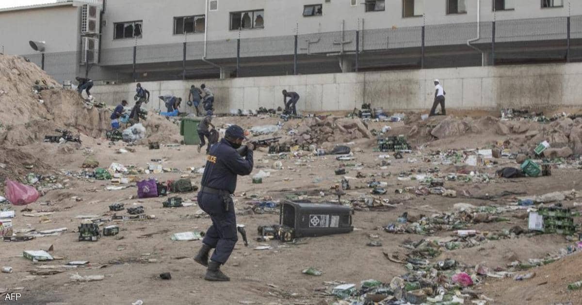 بعد أيام من الفوضى.. رئيس جنوب أفريقيا يؤكد عودة الهدوء