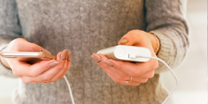 شاحن هاتفك القادم هو إصبع يدك… صور وفيديو