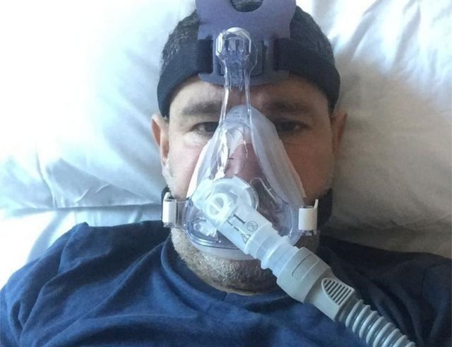 لقاح كورونا: مصابون بالفيروس يتحدثون عن معاناتهم بعد رفضهم الحصول على اللقاح