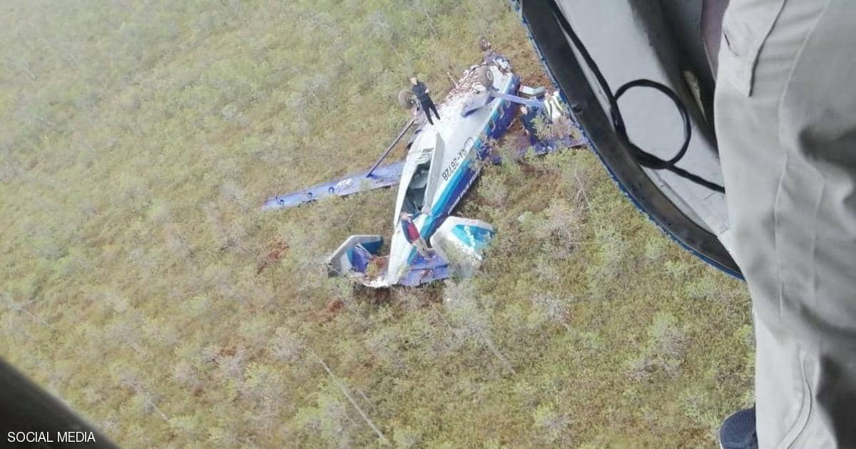 معجزة هوليودية.. كيف نجت الطائرة الروسية بعد هبوطها مقلوبة؟