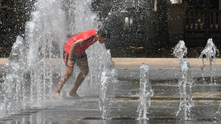 نشرة إنذارية .. موجة حر بالمغرب ابتداء من الخميس 01 يوليوز