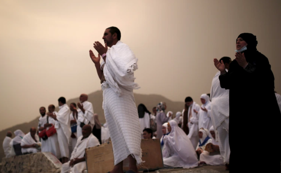 يوم عرفة.. فضائله وخير الدعاء فيه