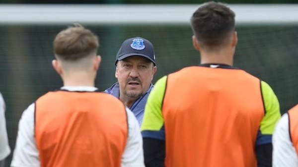 بينيتيز في مهمة صعبة للفوز بثقة جماهير إيفرتون