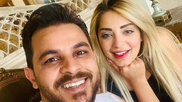 تعليقاً على وقف مذيعة مصرية.. طليقها يغني: أنا مش شمتان