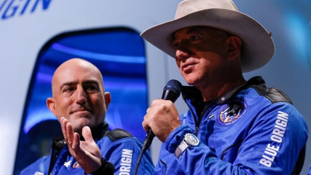 جيف بيزوس يقاضي وكالة ناسا بسبب صفقة مع إيلون ماسك