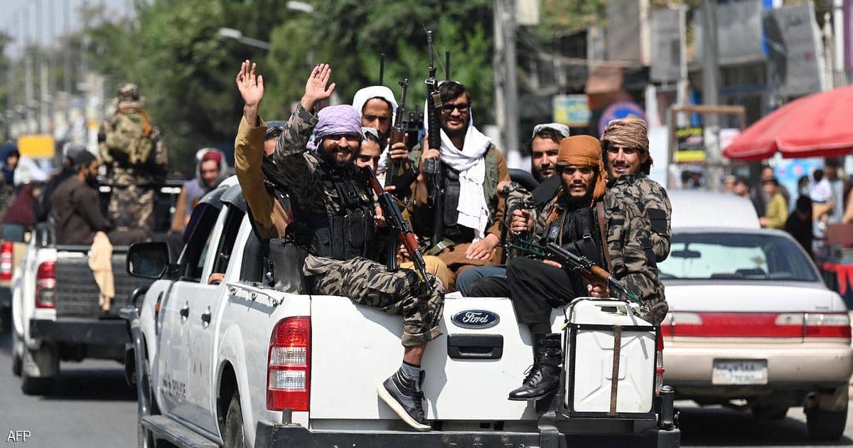 طالبان تحتفل بالسيطرة على بانشير وأنباء عن سفر أحمد مسعود