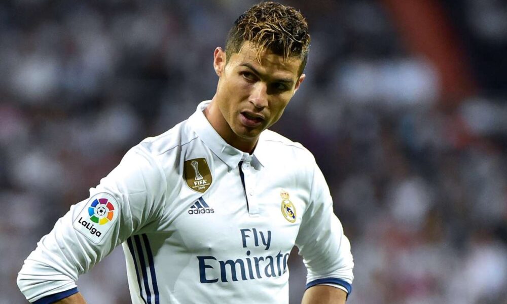 مفاجأة.. سرقة مبلغ كبير من حسابات كريستيانو رونالدو البنكية وهذه التفاصيل