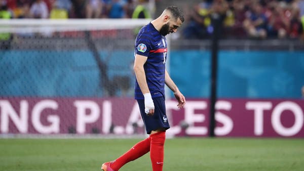 الادعاء العام الفرنسي يطالب سجن بنزيمة 10 أشهر