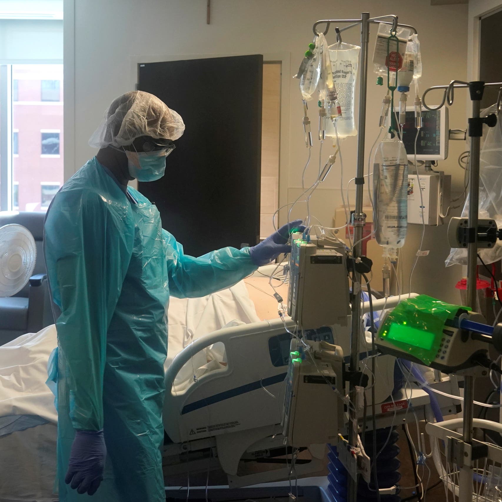 الصحة العالمية تحذر: هذه عواقب عدم وصول اللقاح للجميع