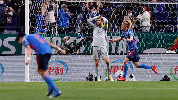 اليابان تهزم أستراليا وتمنح السعودية فرصة الابتعاد بالصدارة