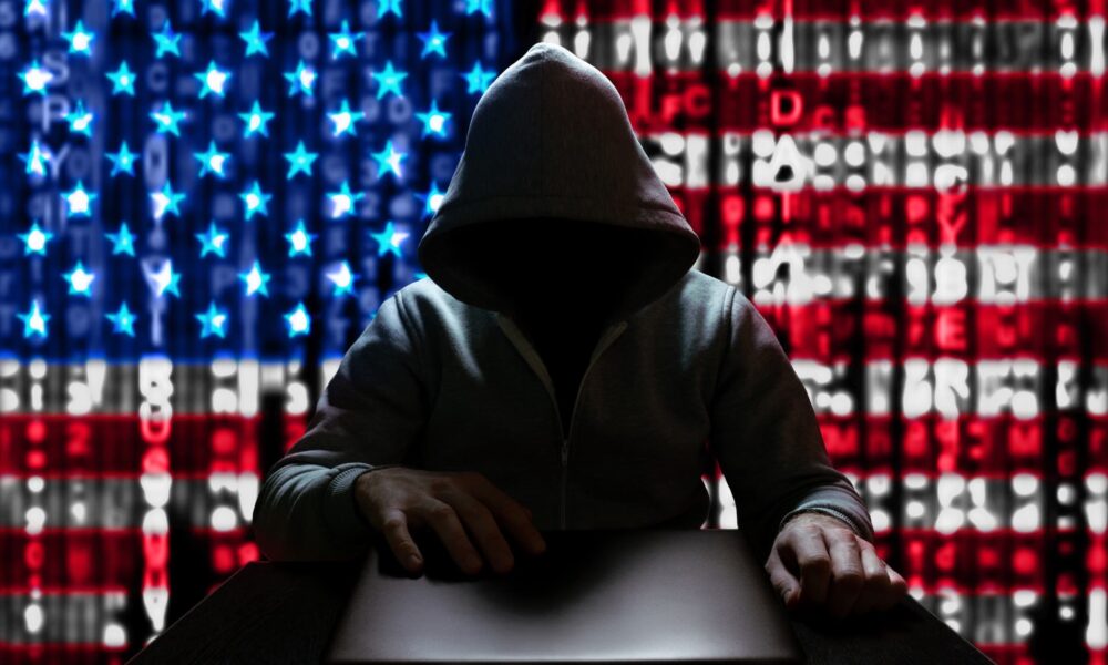 خطأ داخلي أم عمل تخريبي.. ما سبب تعطل فيسبوك وواتساب؟