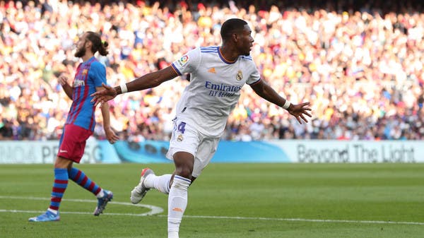 ريال مدريد يهزم برشلونة ويواصل هيمنته بأقل مجهود