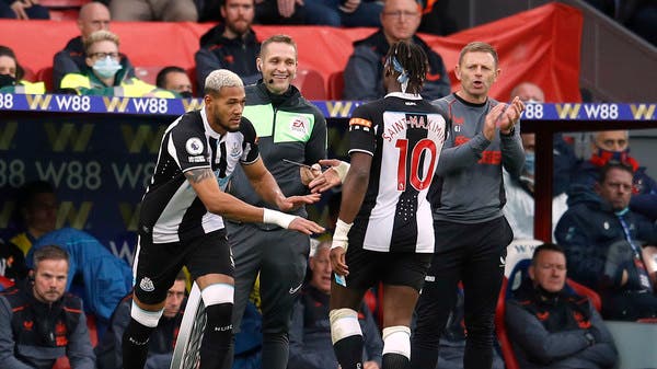 مدرب نيوكاسل ينوي البناء على التعادل مع كريستال