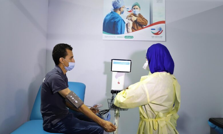 هذه حصيلةُ المواطنينَ الذين استفادوا من الجرعةِ الثالثة ضد كورونا